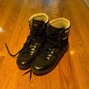LIKE NEW Saint Laurent Paris Sneakers